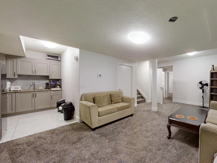 1922 20 Street NW, Edmonton, AB, T6T 2K9 - 46