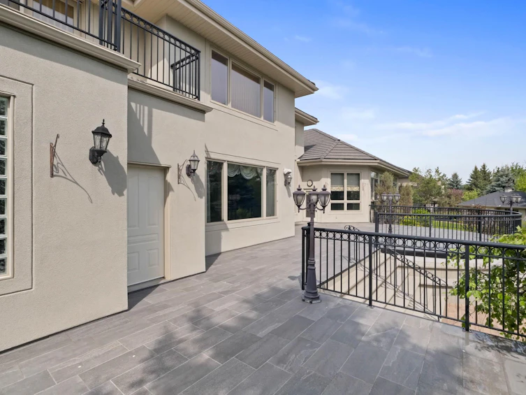 919 Hollingsworth Bend, Edmonton, AB, T6R 3L3 - 7