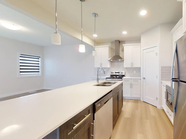 17926 62a Street NW, Edmonton, AB, T5Y 3Z4 - 13