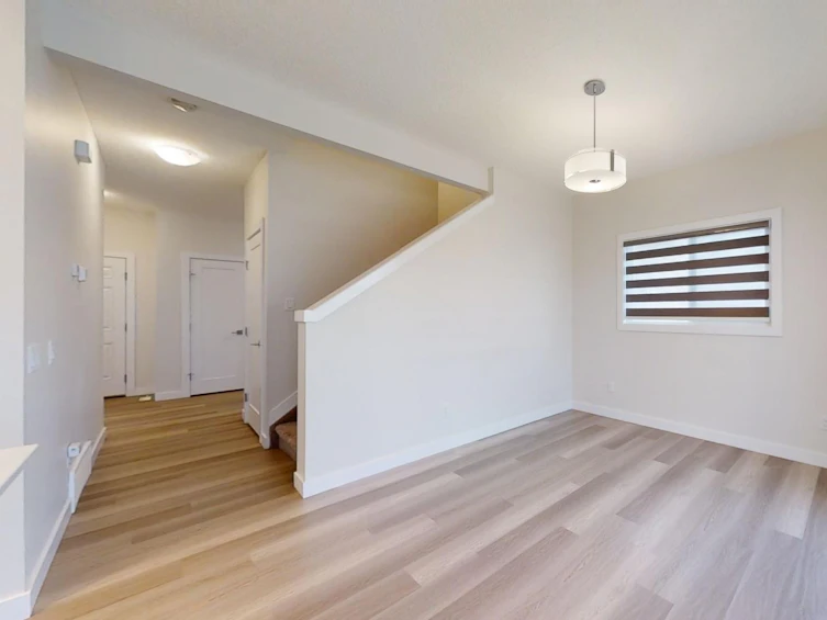 17926 62a Street NW, Edmonton, AB, T5Y 3Z4 - 22
