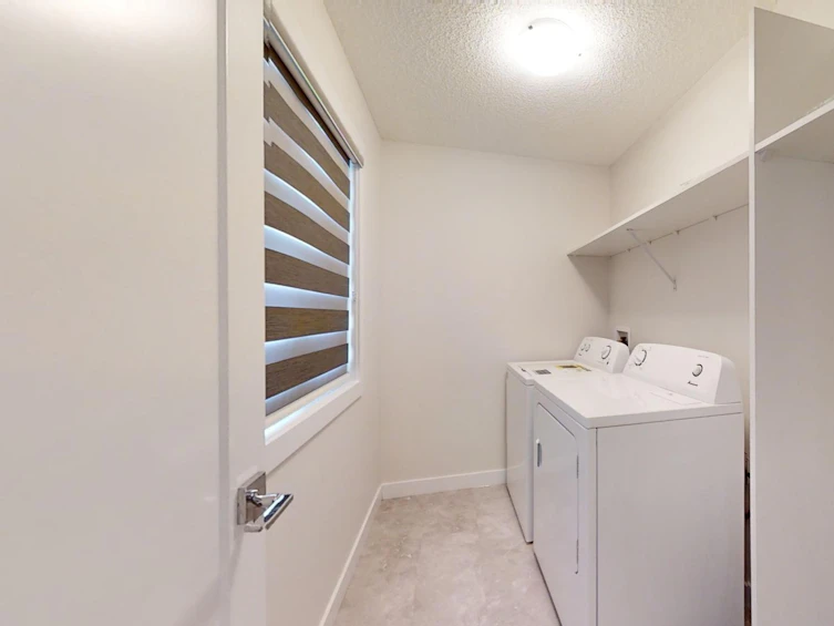 17926 62a Street NW, Edmonton, AB, T5Y 3Z4 - 34