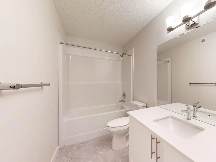 17926 62a Street NW, Edmonton, AB, T5Y 3Z4 - 35