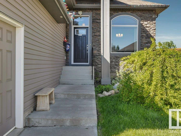 3604 16 Street, Edmonton, AB, T6T 0M5 - 4