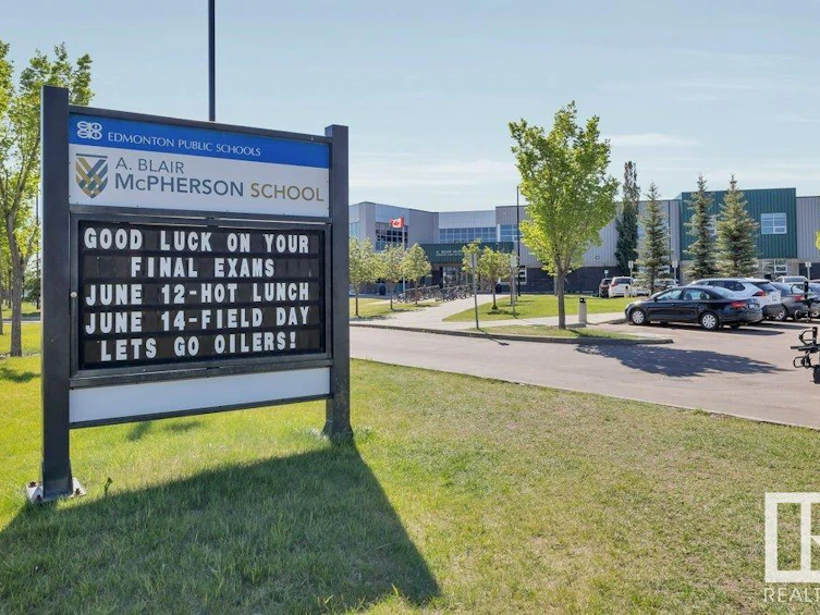 3604 16 Street, Edmonton, AB, T6T 0M5 - 51