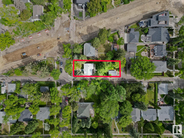 10215 138 Street, Edmonton, AB, T5N 2H9