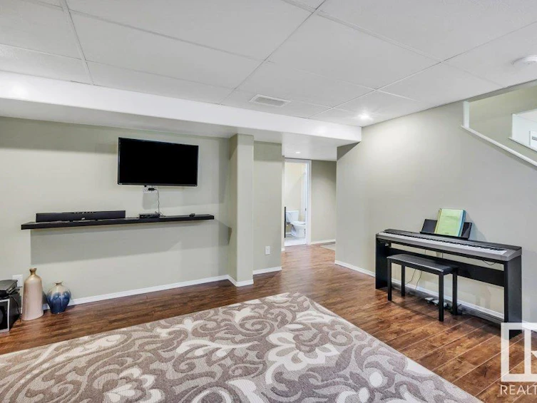1132 Hays Drive, Edmonton, AB, T6M 0M3 - 32