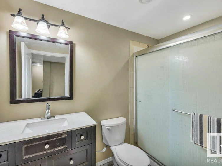 1132 Hays Drive, Edmonton, AB, T6M 0M3 - 35