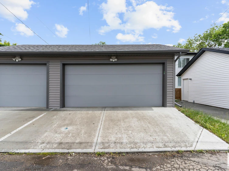 11204 95a Street, Edmonton, AB, T5G 1N8 - 41