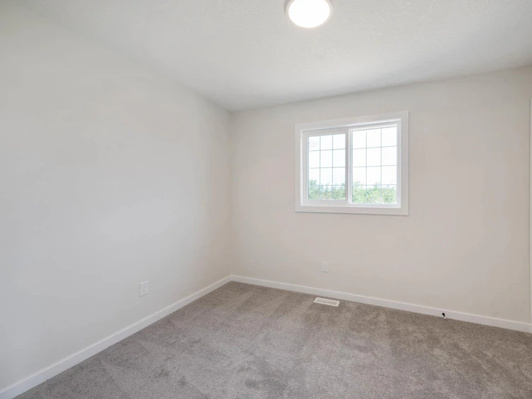 8418 228a Street NW, Edmonton, AB, T5T 4A3 - 30
