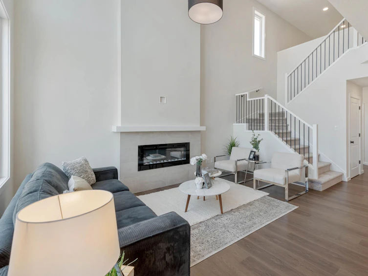 8418 228a Street NW, Edmonton, AB, T5T 4A3 - 2