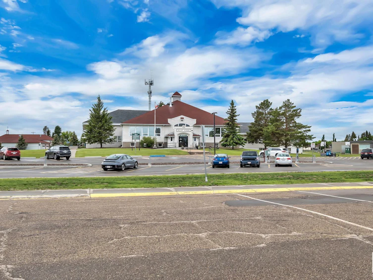 5011 46 Avenue, Millet, AB, T0C 1Z0 - 36