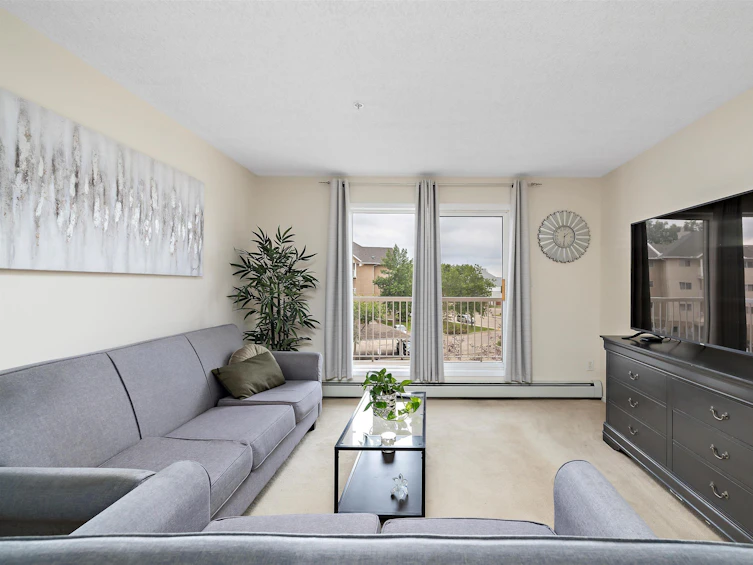 337-17447 98a Avenue NW, Edmonton, AB, T5T 6M4 - 2