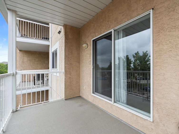 337-17447 98a Avenue NW, Edmonton, AB, T5T 6M4 - 33
