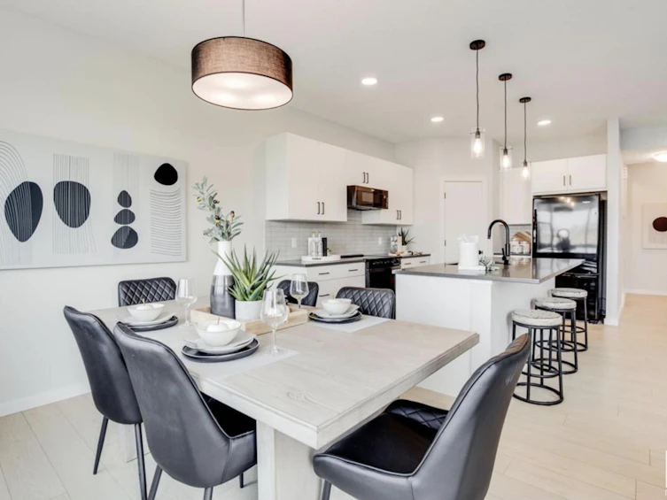 5111 71 Street, Beaumont, AB, T4X 2Z9 - 6