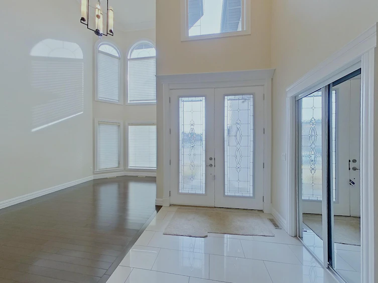 17403 110st, Edmonton, AB, T5X 0C5 - 5