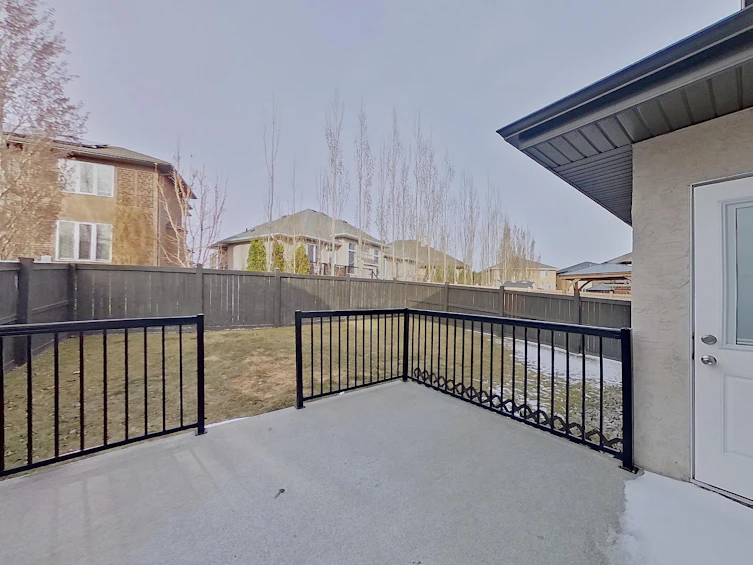 17403 110st, Edmonton, AB, T5X 0C5 - 23