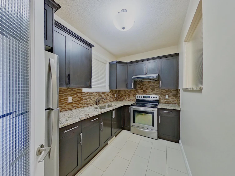 17403 110st, Edmonton, AB, T5X 0C5 - 53