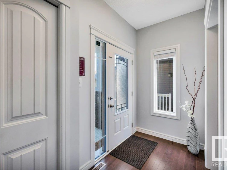 4109 171a Avenue, Edmonton, AB, T5Y 0Z4 - 5
