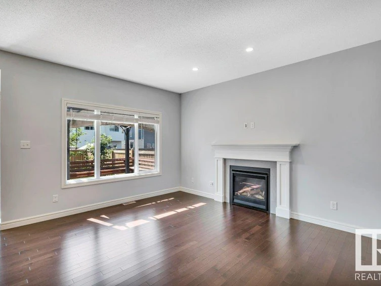 4109 171a Avenue, Edmonton, AB, T5Y 0Z4 - 11
