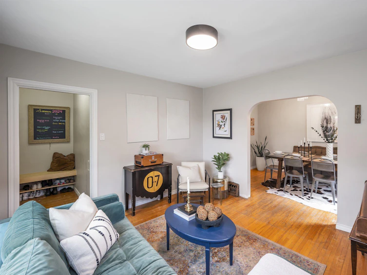 10511 71 Avenue NW, Edmonton, AB, T6E 0X2 - 18