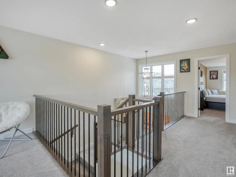5320 22 Avenue SW, Edmonton, AB, T6X 2H8 - 23