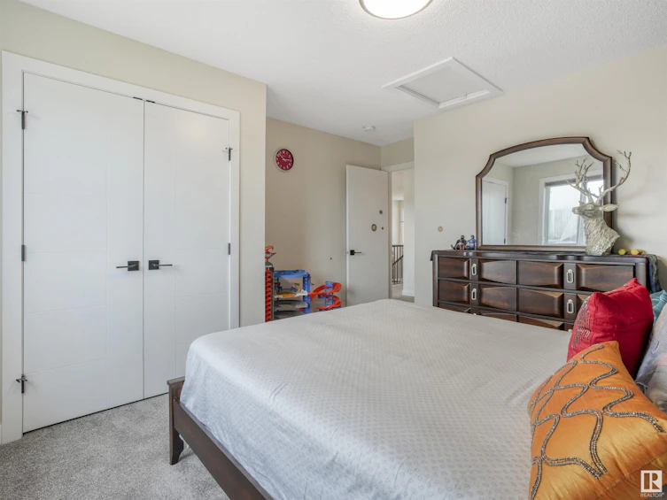5320 22 Avenue SW, Edmonton, AB, T6X 2H8 - 29
