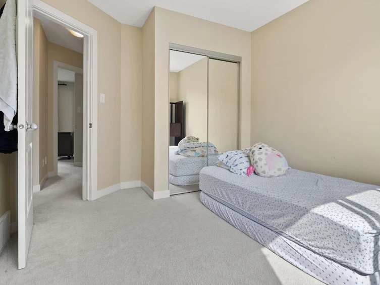 06-8716 179 Avenue NW, Edmonton, AB, T5Z 0J3 - 32