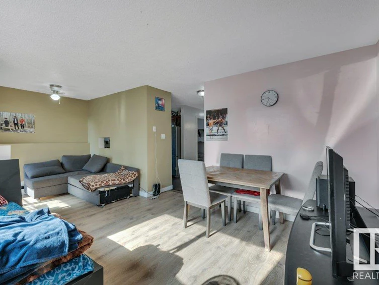 102-3507 60 Street, Edmonton, AB, T6L 2H2 - 6