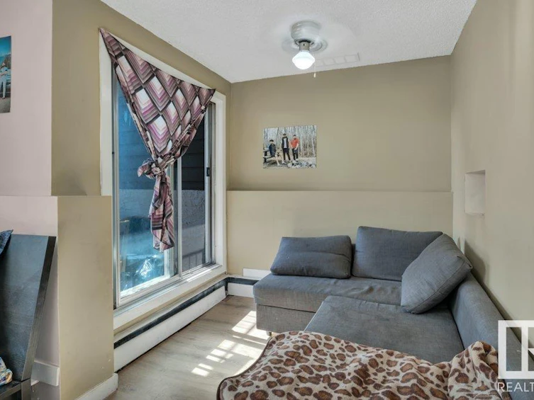 102-3507 60 Street, Edmonton, AB, T6L 2H2 - 9