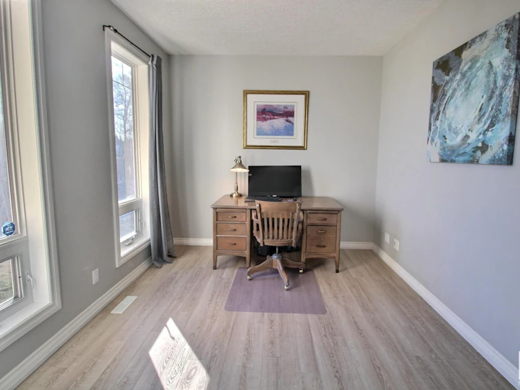 7210 2 Street, Edmonton, AB, T6X 2P8 - 4