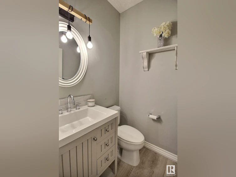 7210 2 Street, Edmonton, AB, T6X 2P8 - 11