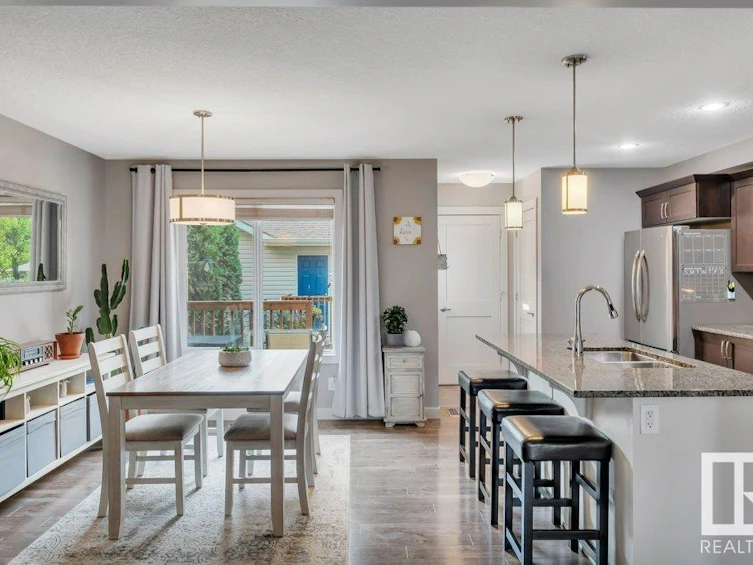 2113 Trumpeter Way, Edmonton, AB, T5S 0G1 - 12