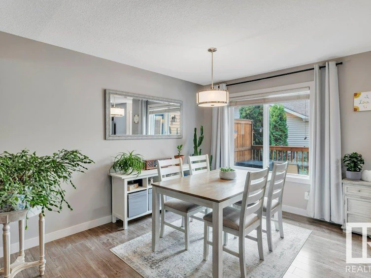 2113 Trumpeter Way, Edmonton, AB, T5S 0G1 - 13