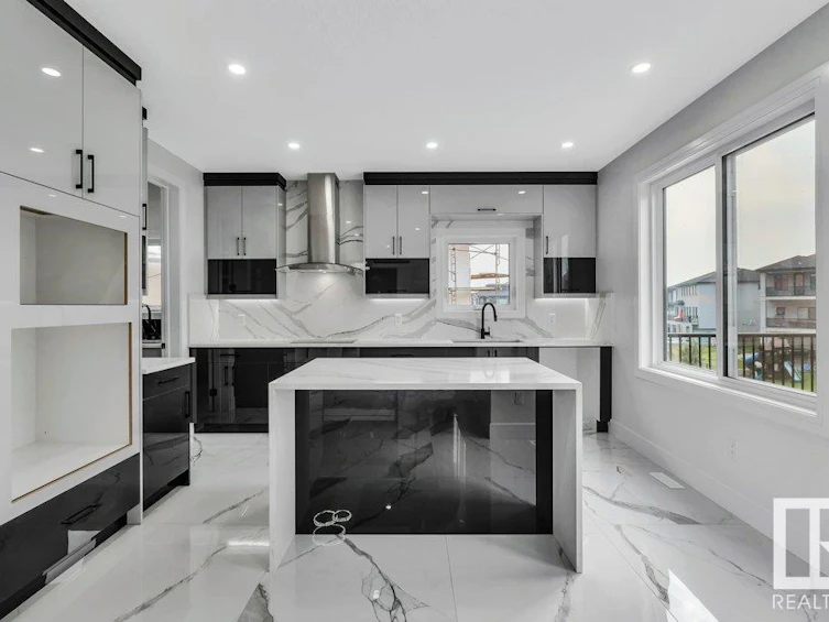 15003 14 Street, Edmonton, AB, T5Y 3R5 - 17