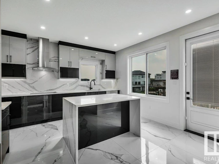 15003 14 Street, Edmonton, AB, T5Y 3R5 - 18