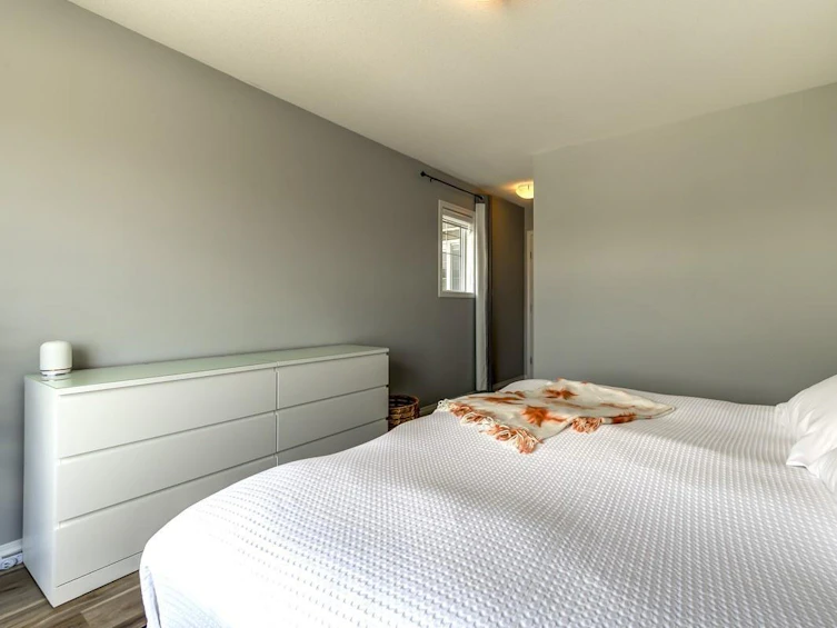 20515 128 Avenue NW, Edmonton, AB, T5S 0L8 - 44