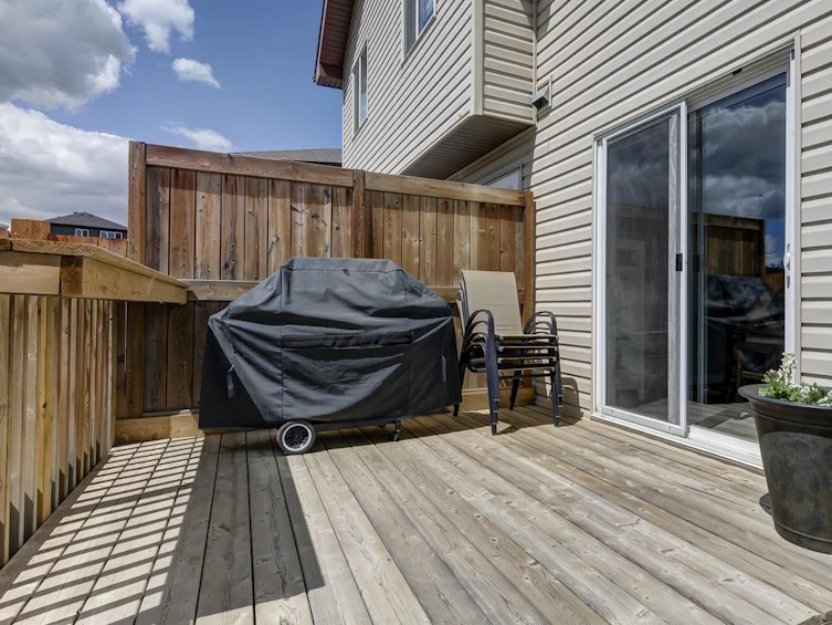 20515 128 Avenue NW, Edmonton, AB, T5S 0L8 - 46