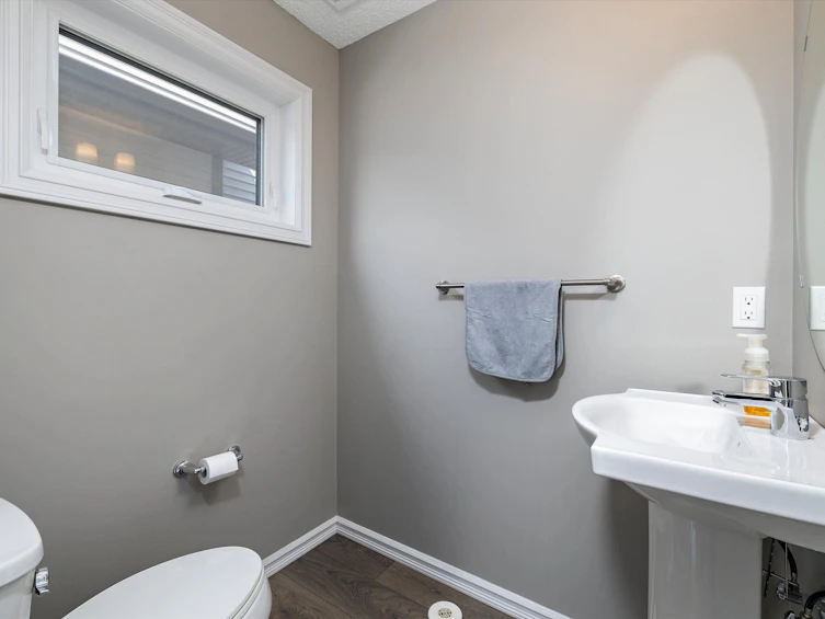 21906 91 Avenue, Edmonton, AB, T5T 6Z5 - 16