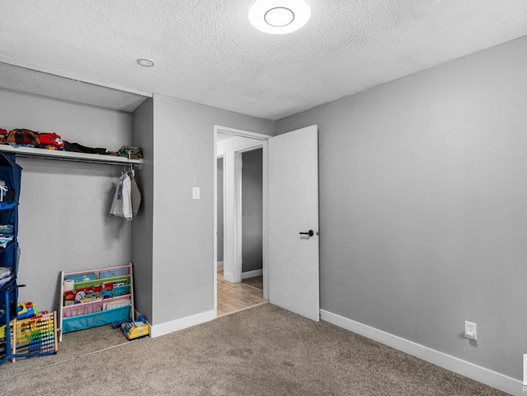 111-7815 159 Street NW, Edmonton, AB, T5R 2E1 - 21
