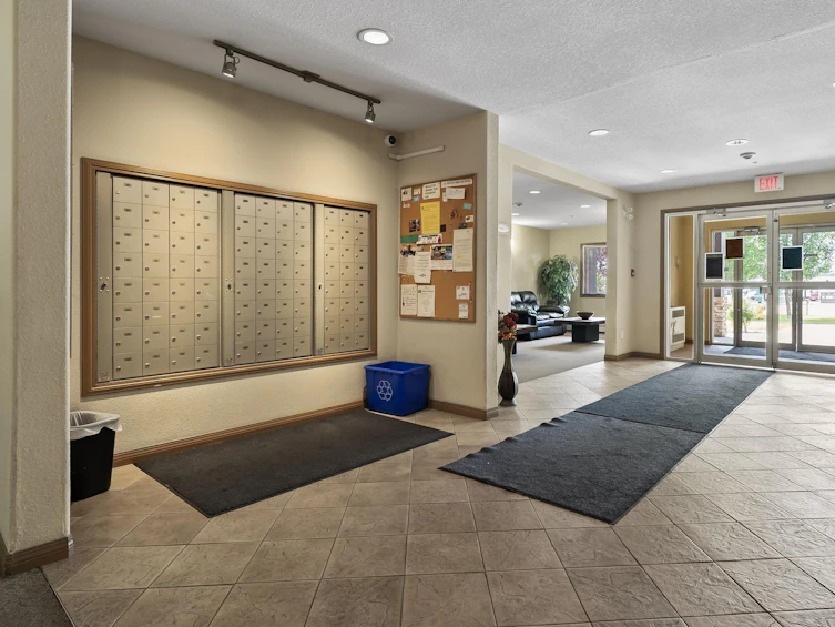 131-2436 Guardian Road NW, Edmonton, AB, T5T 2P5 - 24