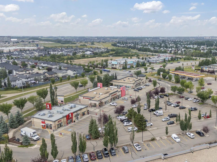 131-2436 Guardian Road NW, Edmonton, AB, T5T 2P5 - 32