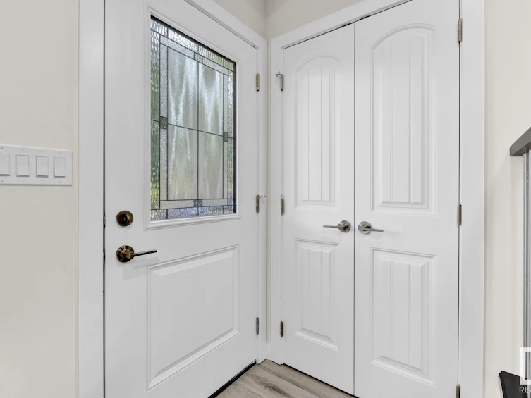 12740 130 Street, Edmonton, AB, T5L 1L2 - 5