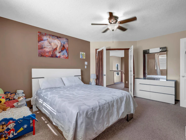 1104 116a Street, Edmonton, AB, T6J 6Y7 - 26