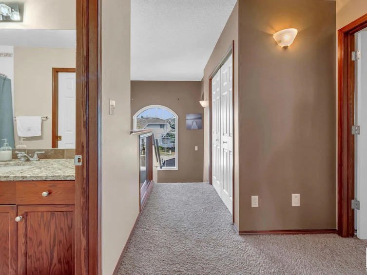 1104 116a Street, Edmonton, AB, T6J 6Y7 - 29