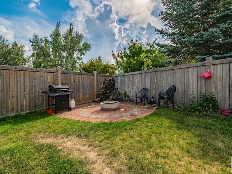1104 116a Street, Edmonton, AB, T6J 6Y7 - 32