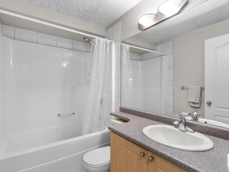 11822 78 Street, Edmonton, AB, T5B 2J4 - 19