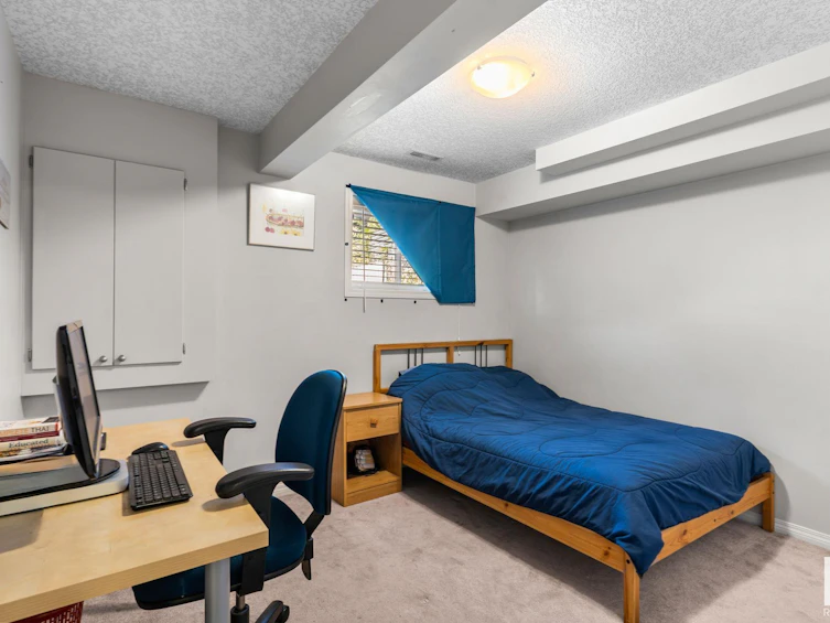 11822 78 Street, Edmonton, AB, T5B 2J4 - 28