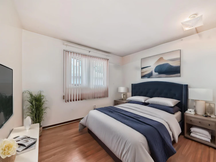 2424 83 Street NW, Edmonton, AB, T6K 3G8 - 7