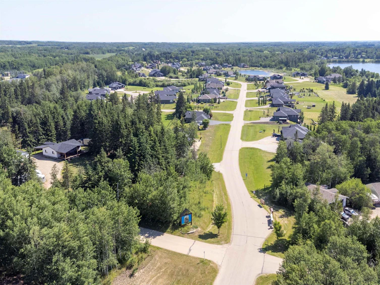 2020 Spring Lake Drive, Rural Parkland County, AB, T7Z 0G8 - 24
