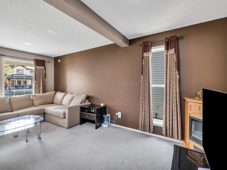 2114 37 Avenue, Edmonton, AB, T6T 1S2 - 14